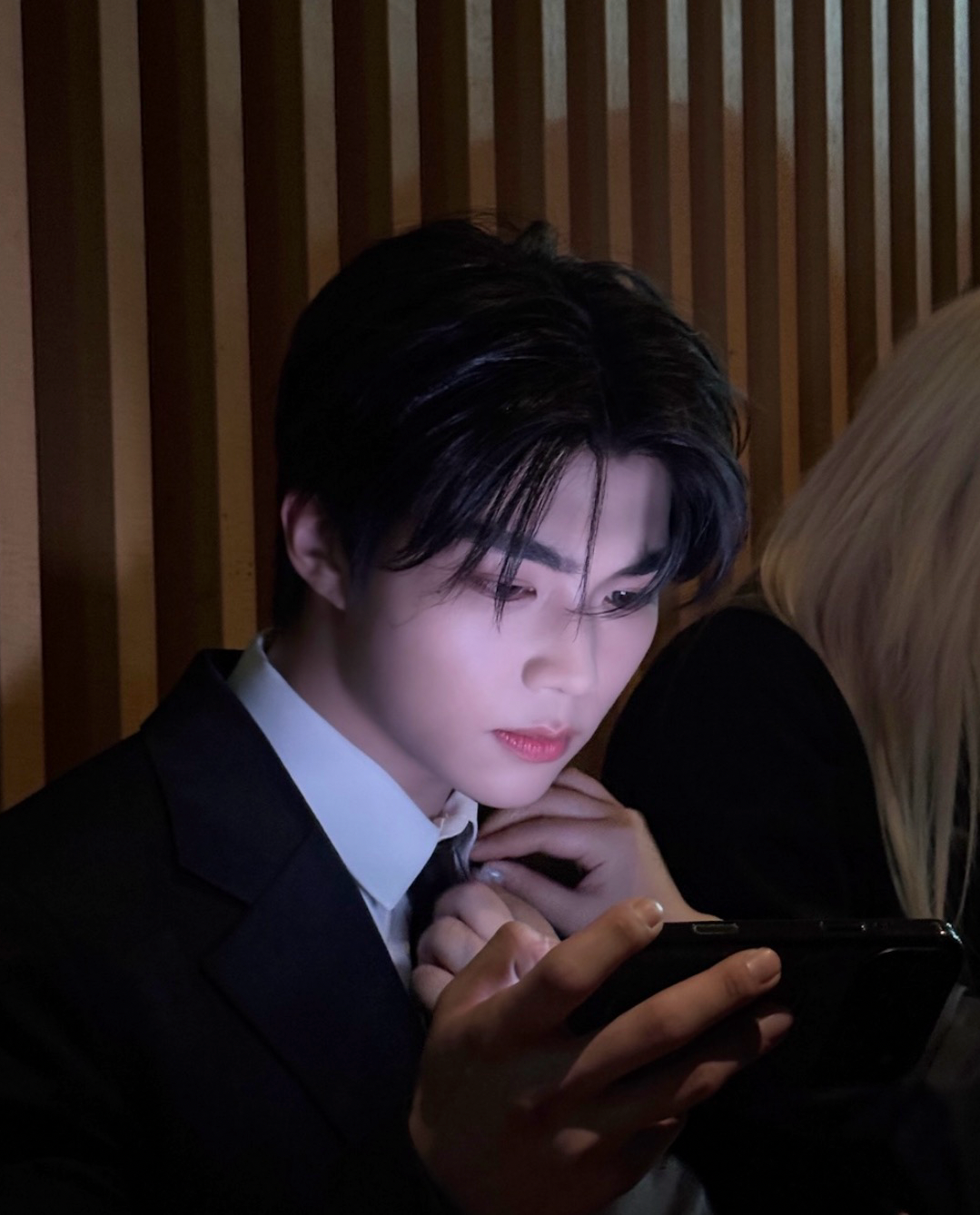 Recent activity shot of Park Gunwook (ZEROBASEONE)