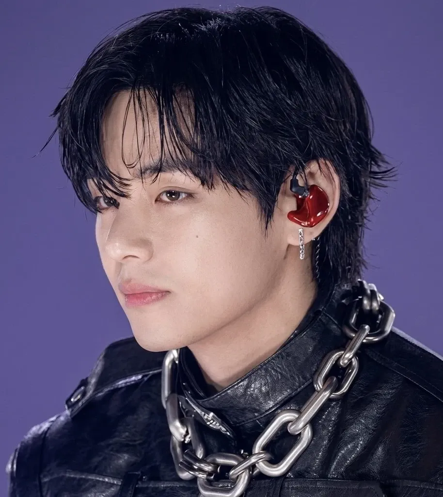 Foto terbaru V (BTS)