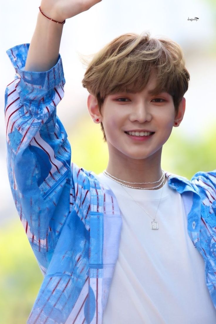 에이티즈의 비하인드 컷