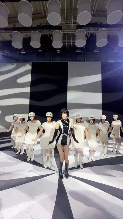 Latest photo of Choi Yena