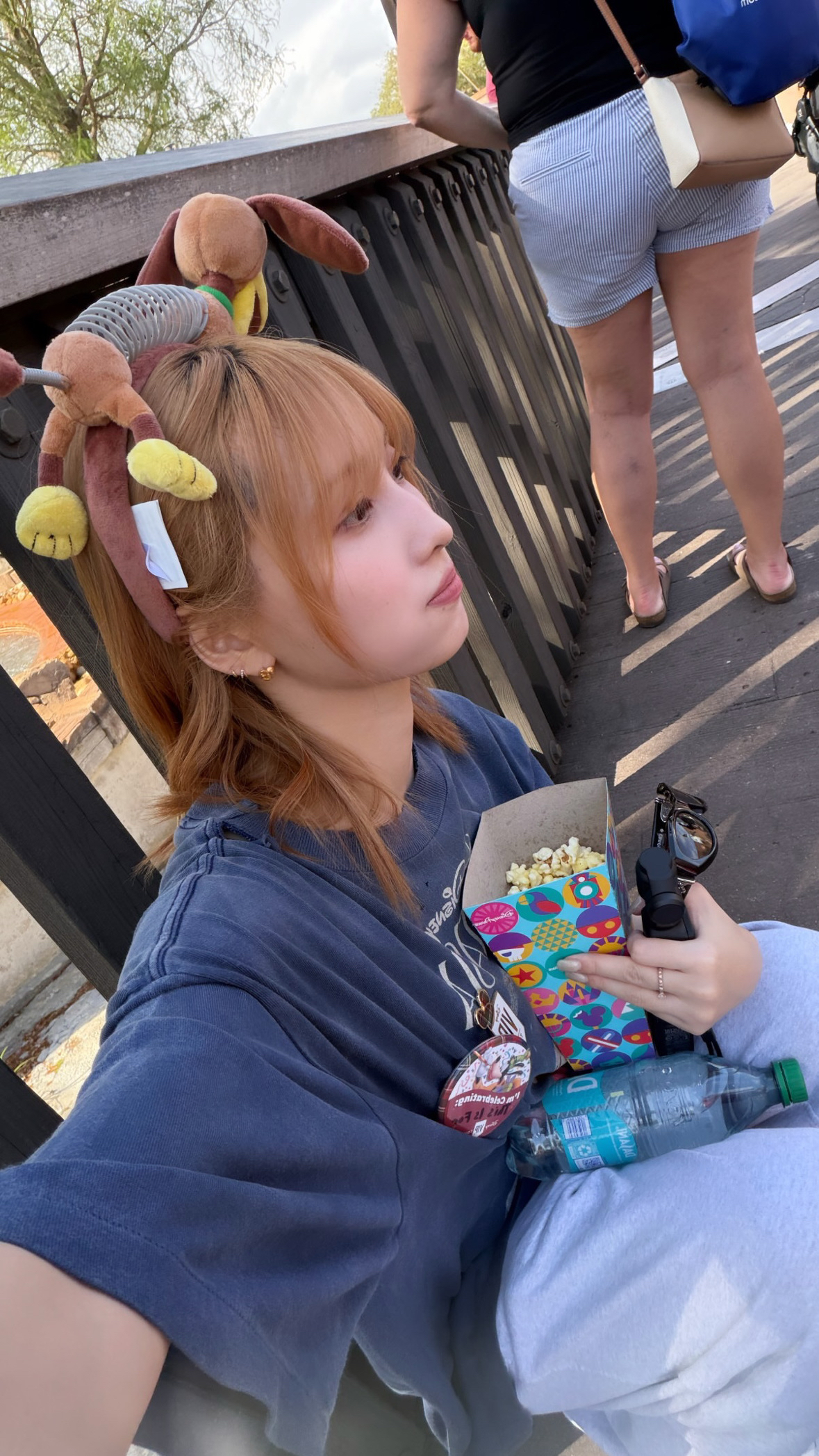 모모 (TWICE)의 비하인드 컷