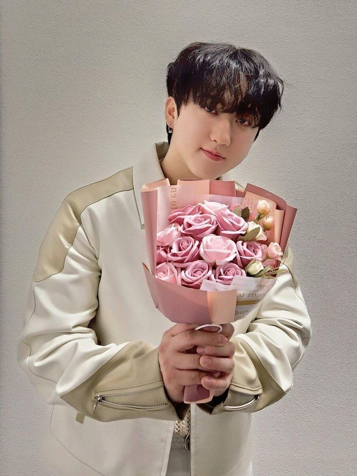Latest photo of Changbin (Stray Kids)