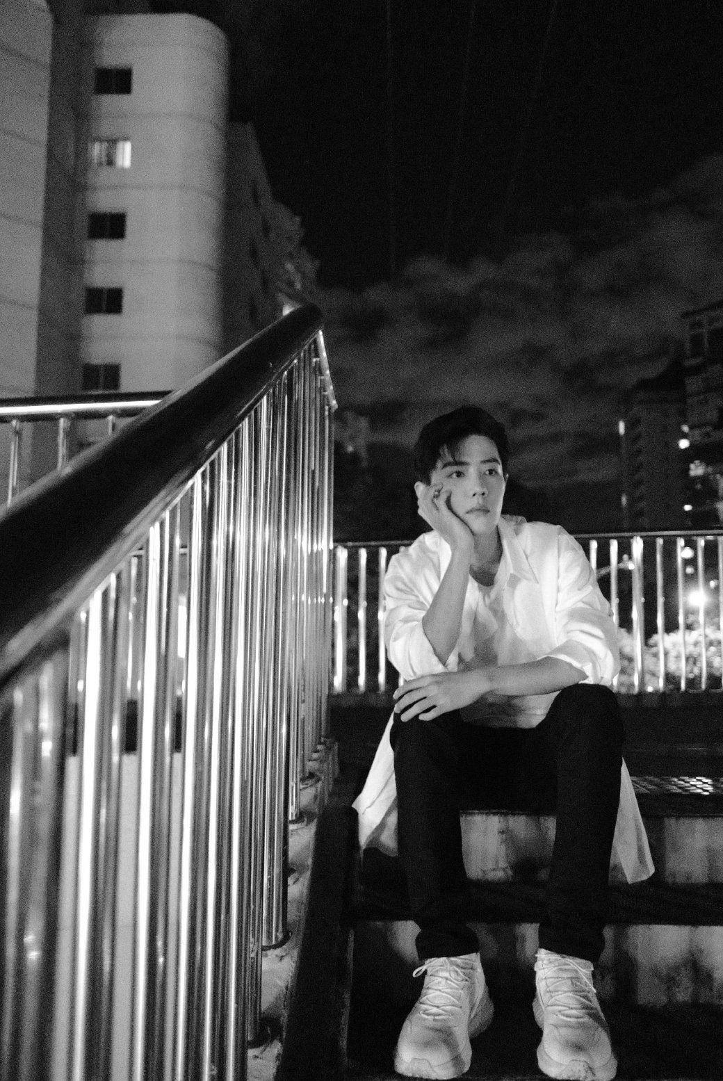 Behind-the-scenes cut of Xiao Zhan