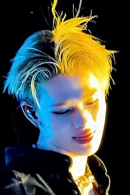 Recent activity shot of NI-KI (ENHYPEN)