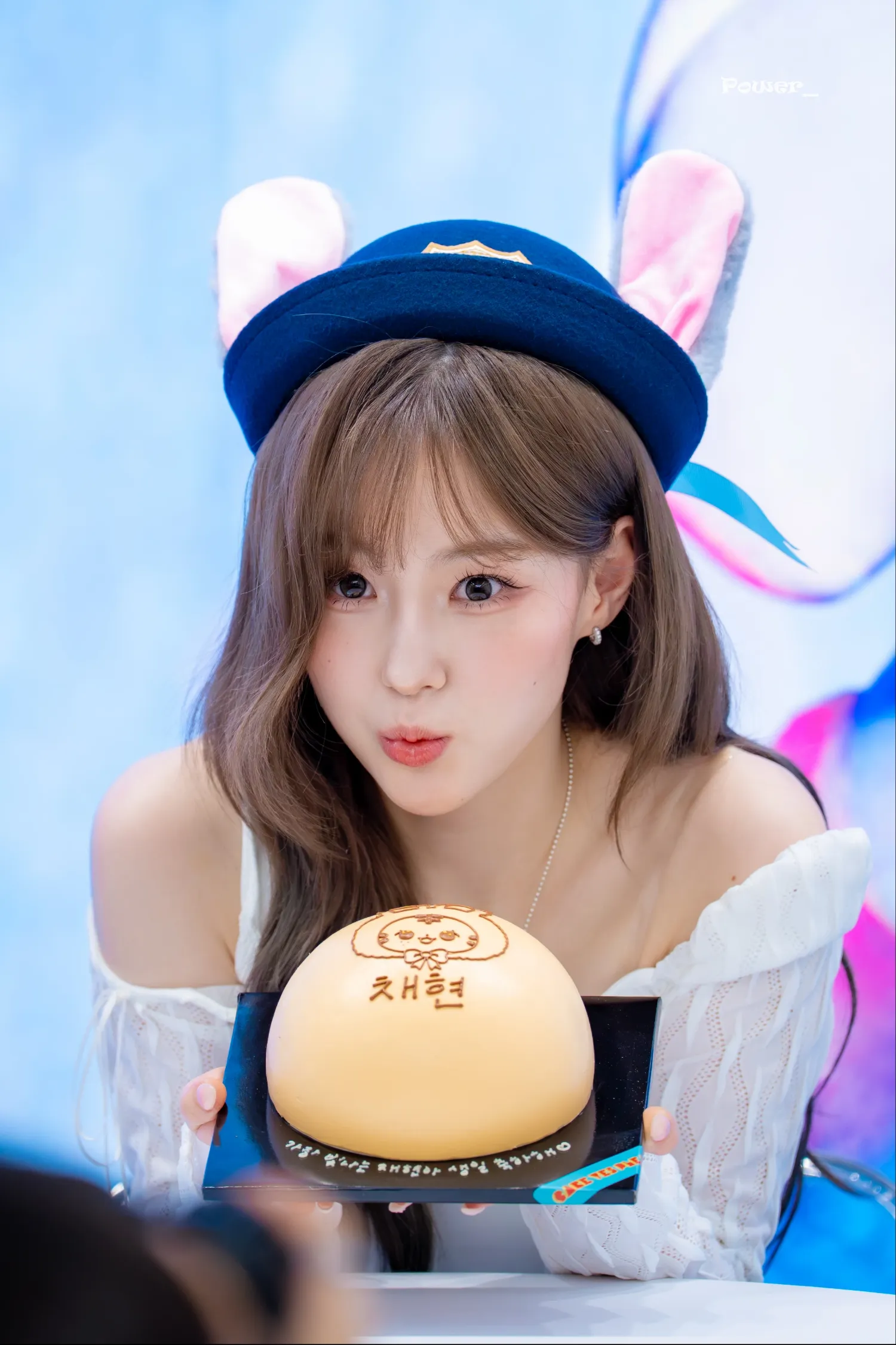 Recent activity shot of Kim Chaehyun (Kep1er)