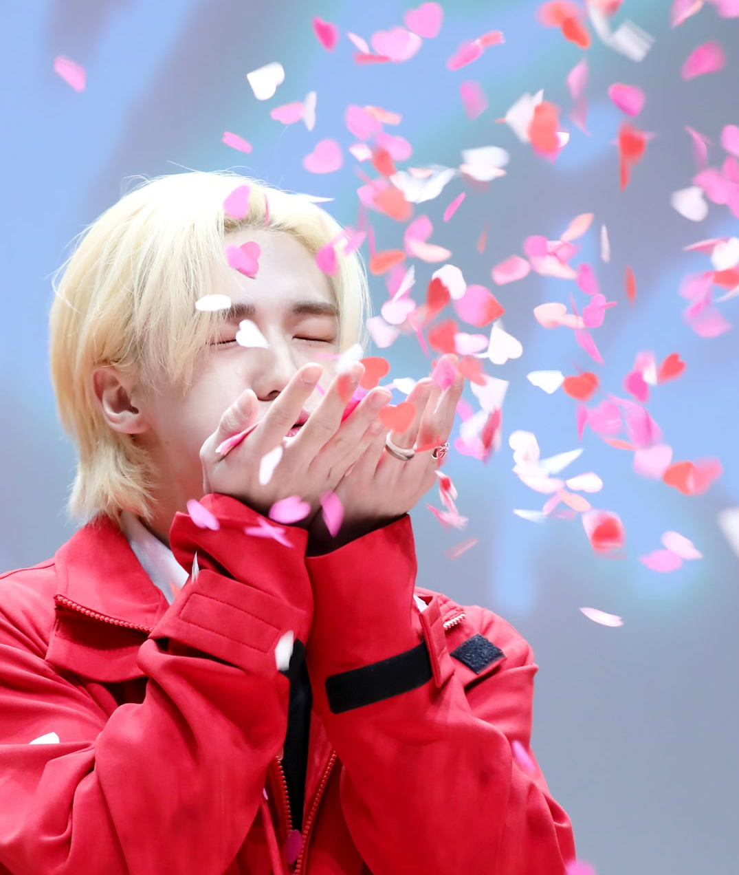 Posting K-POP populer yang disukai penggemar