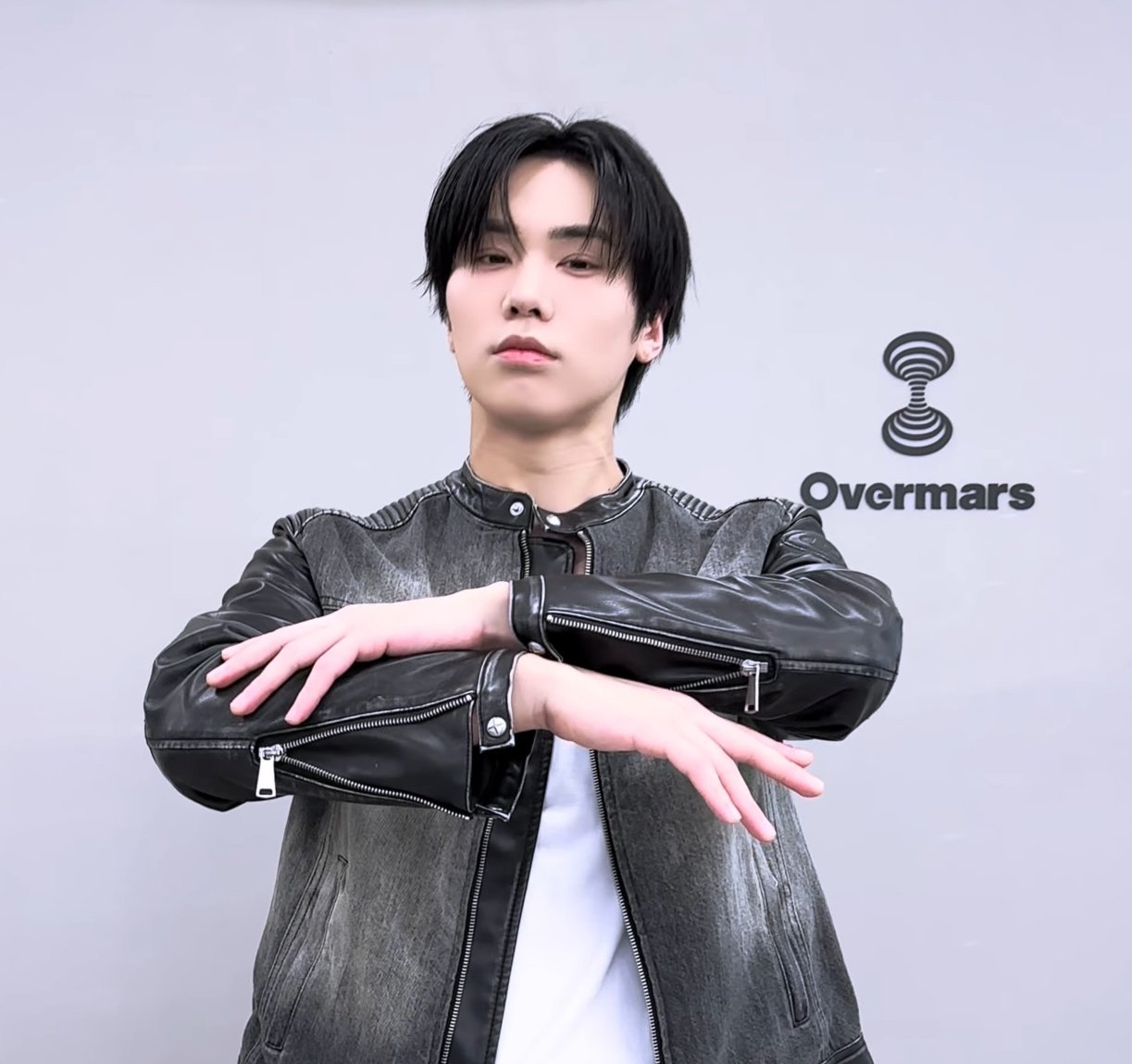 A moment captured by Rocky's fan