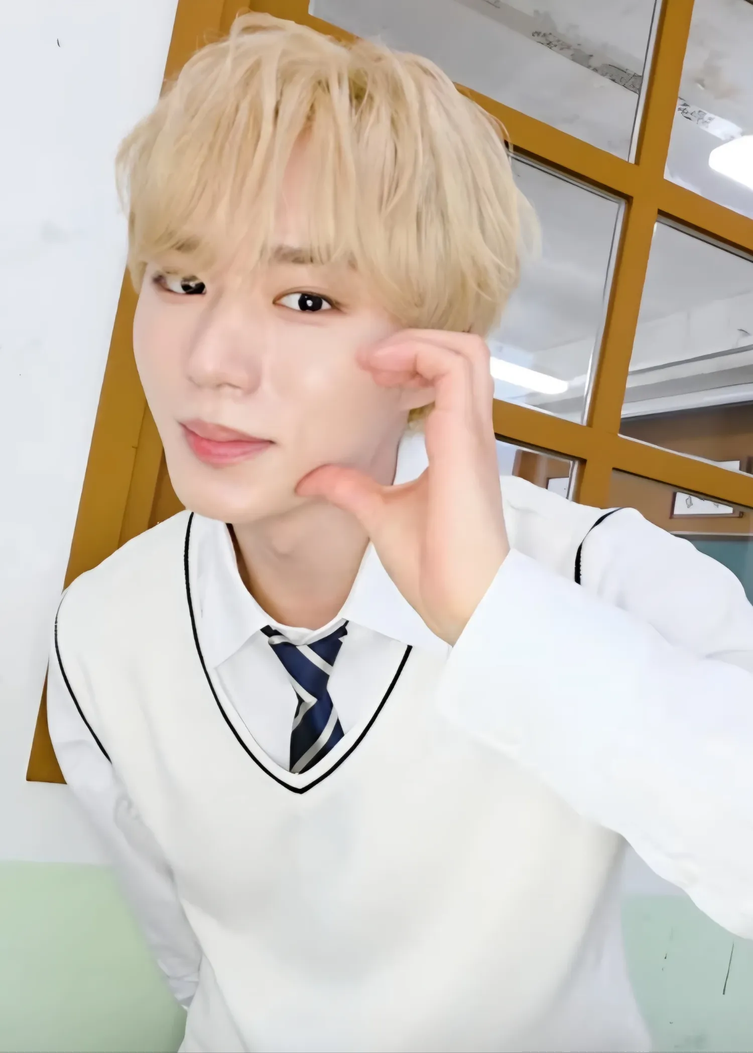 Latest photo of Kim Junseo (ALPHA DRIVE ONE)