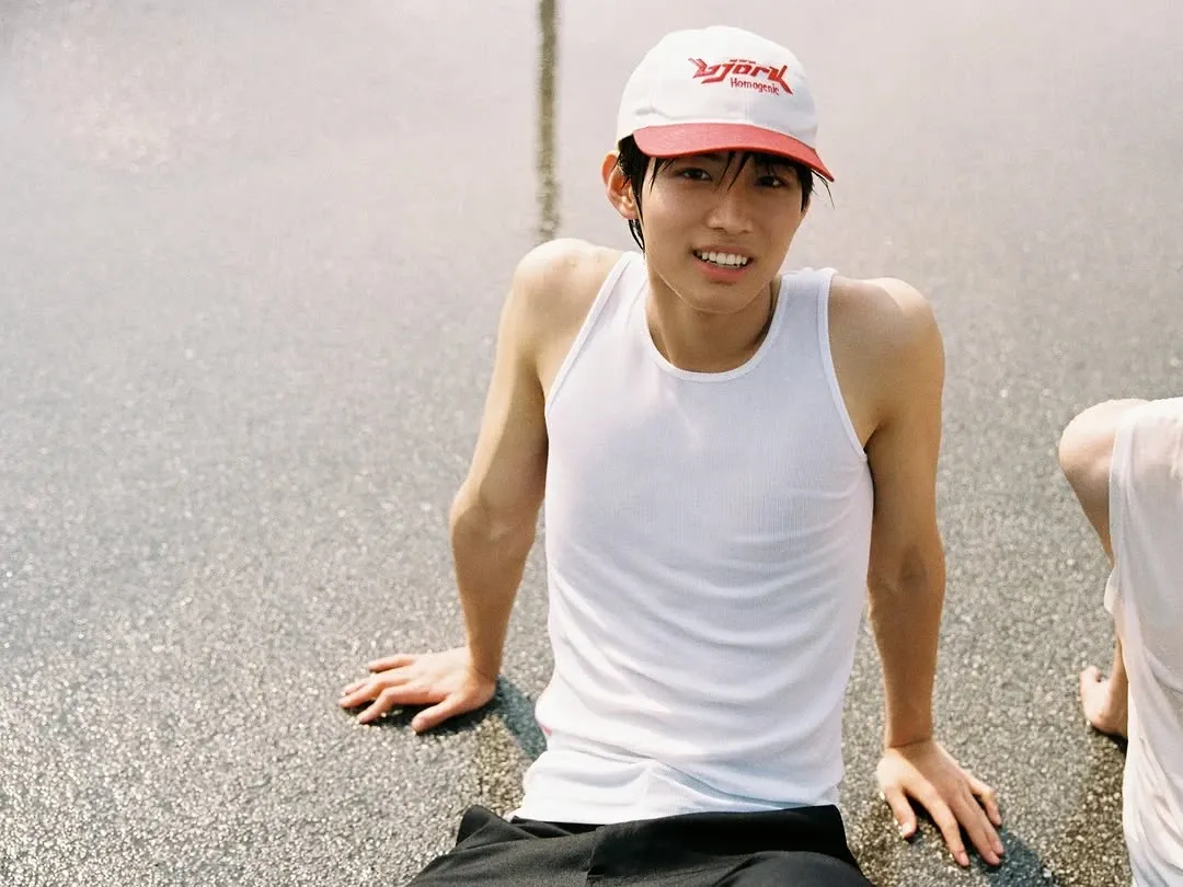 A moment captured by Jang yonghoon (IDID)'s fan