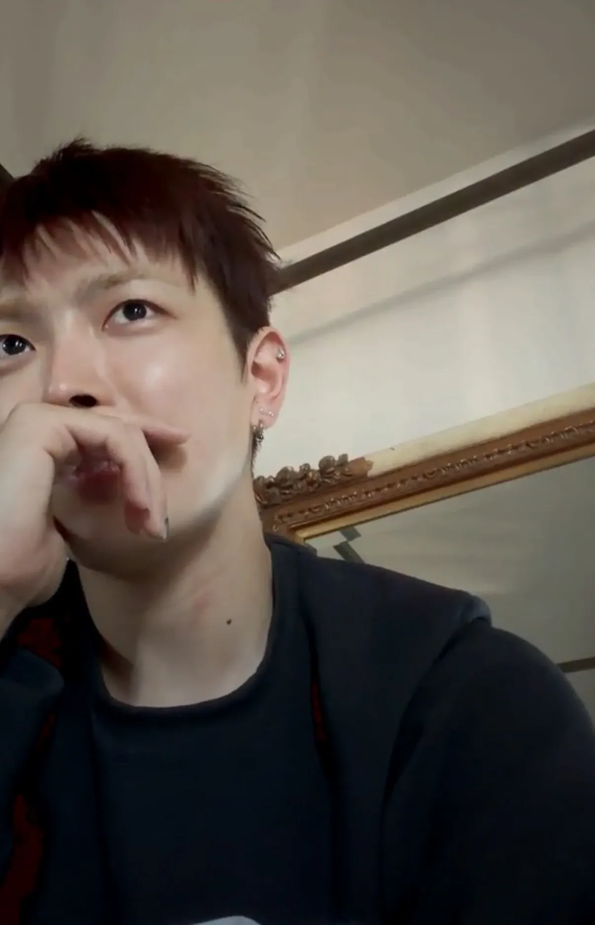 弘中 (ATEEZ)的幕后花絮