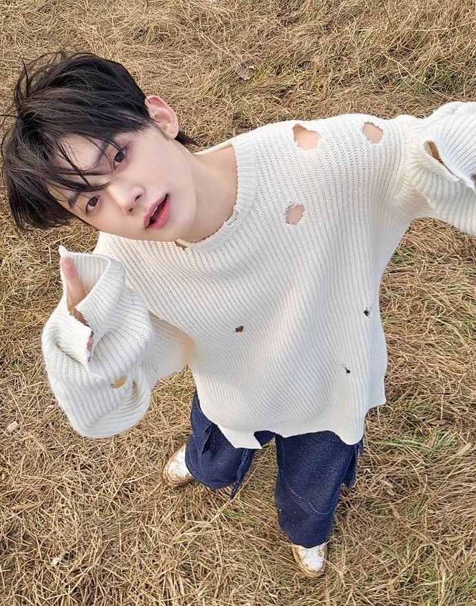 A moment captured by Yeonjun (TOMORROW X TOGETHER)'s fan