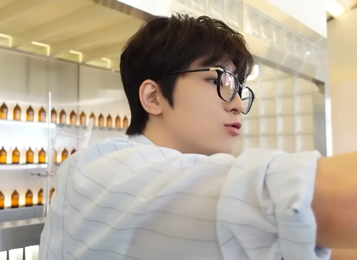 圓佑 (SEVENTEEN)粉絲拍下的瞬間