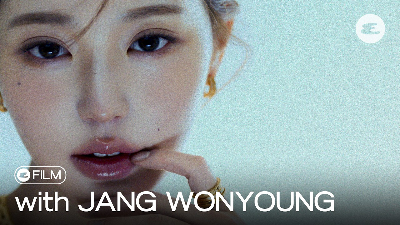 A moment captured by Jang Wonyoung (IVE)'s fan