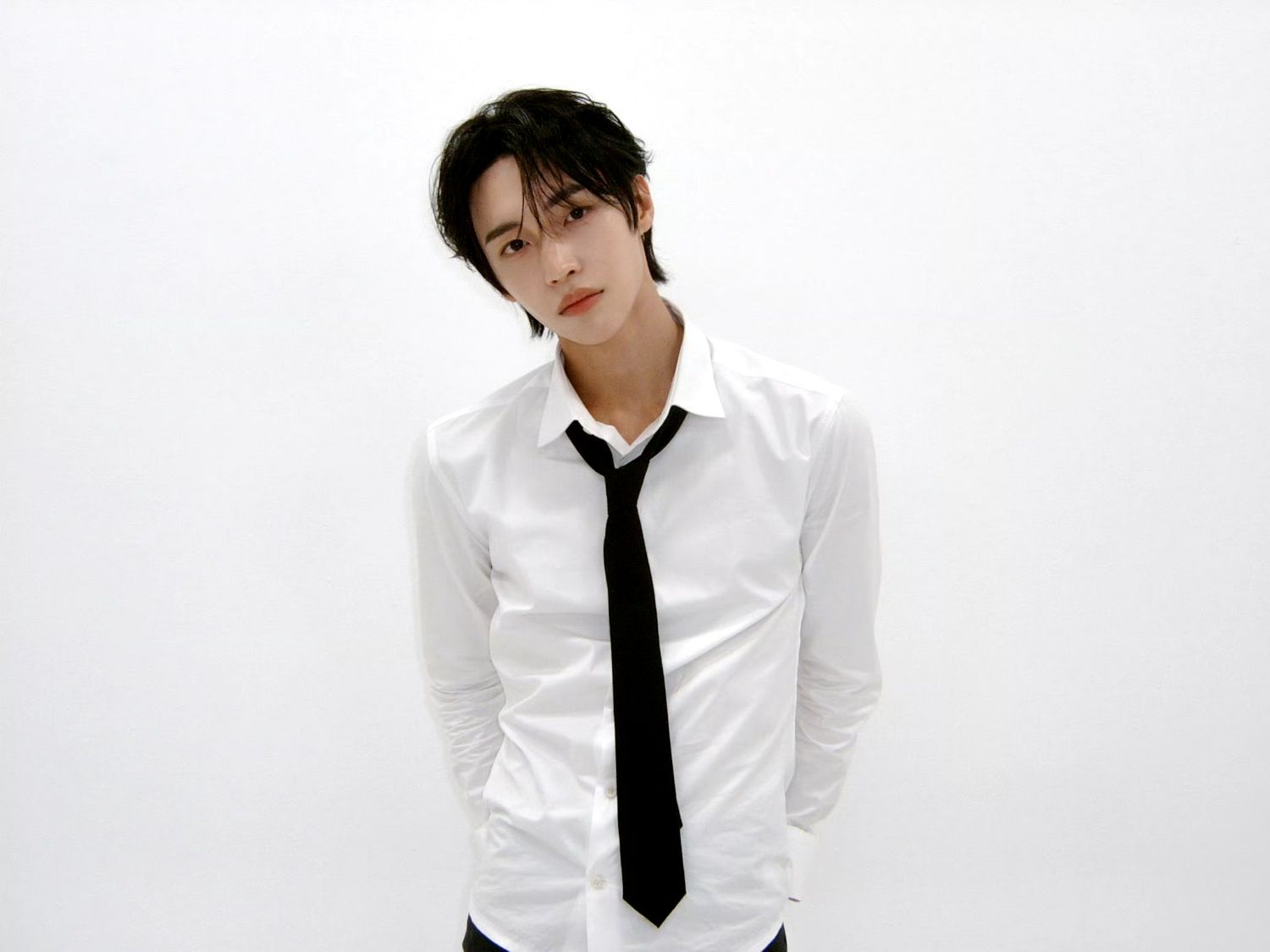 Latest photo of Wonbin (RIIZE)