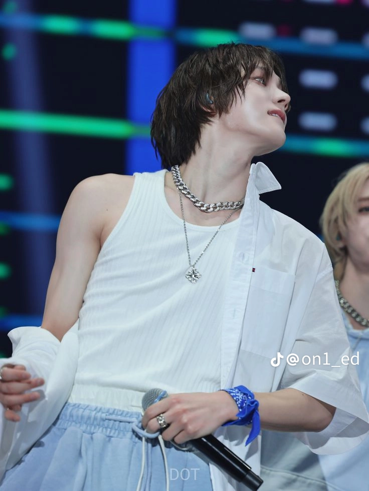 Behind-the-scenes cut of Sungho (BOYNEXTDOOR)