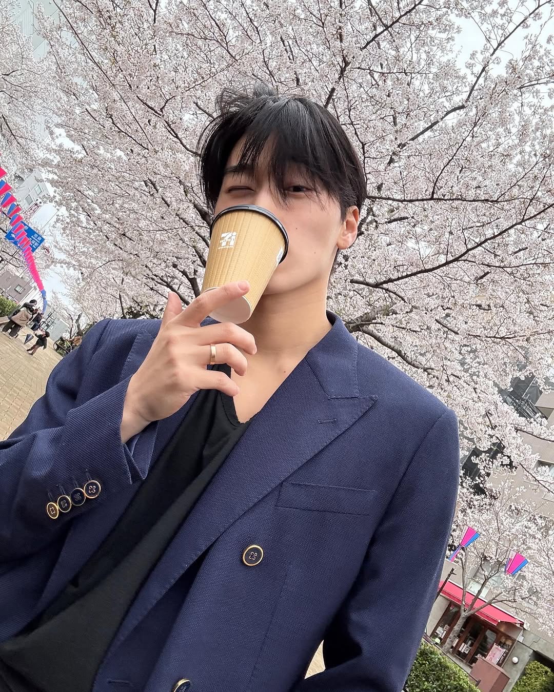 崔傘 (ATEEZ)的最新活動照片