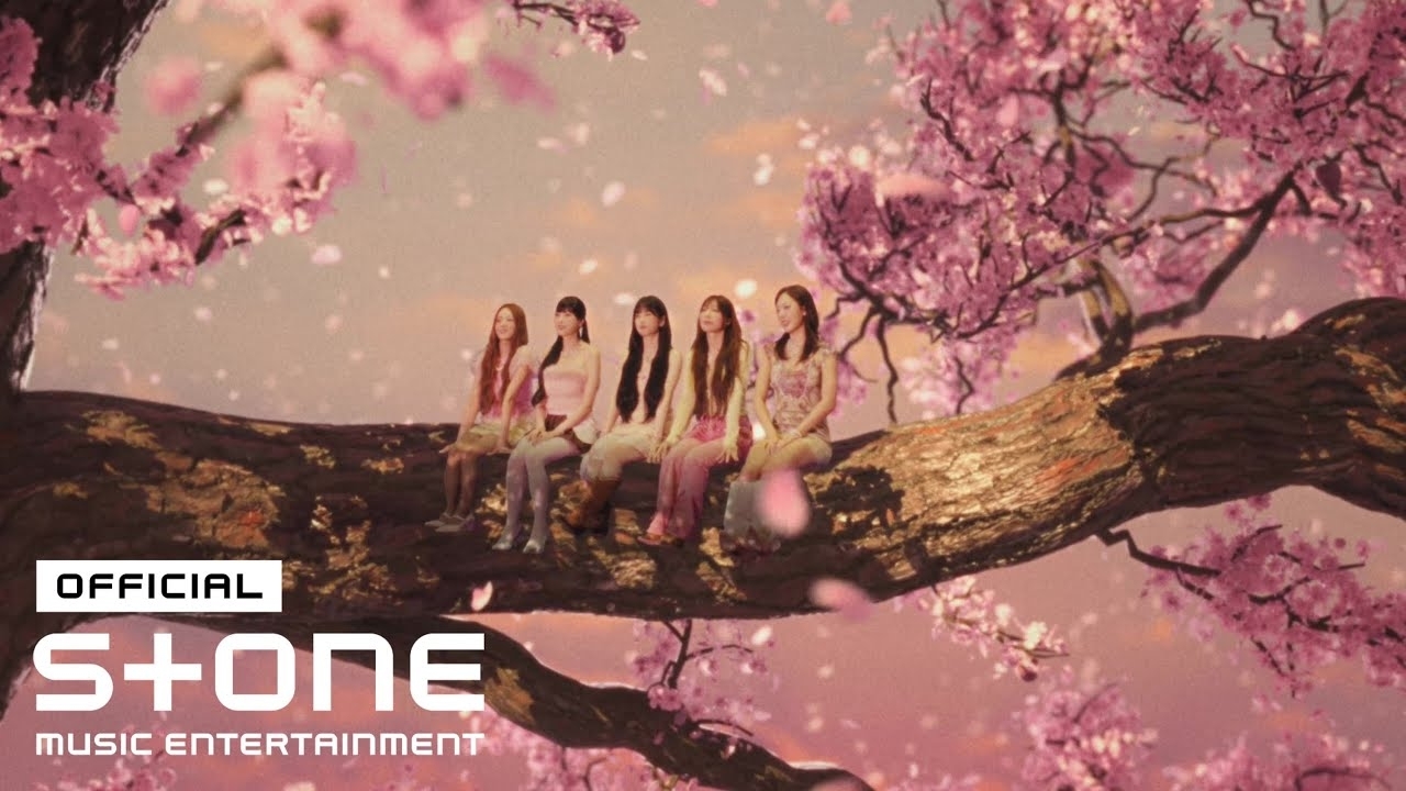 Recent activity shot of Apink