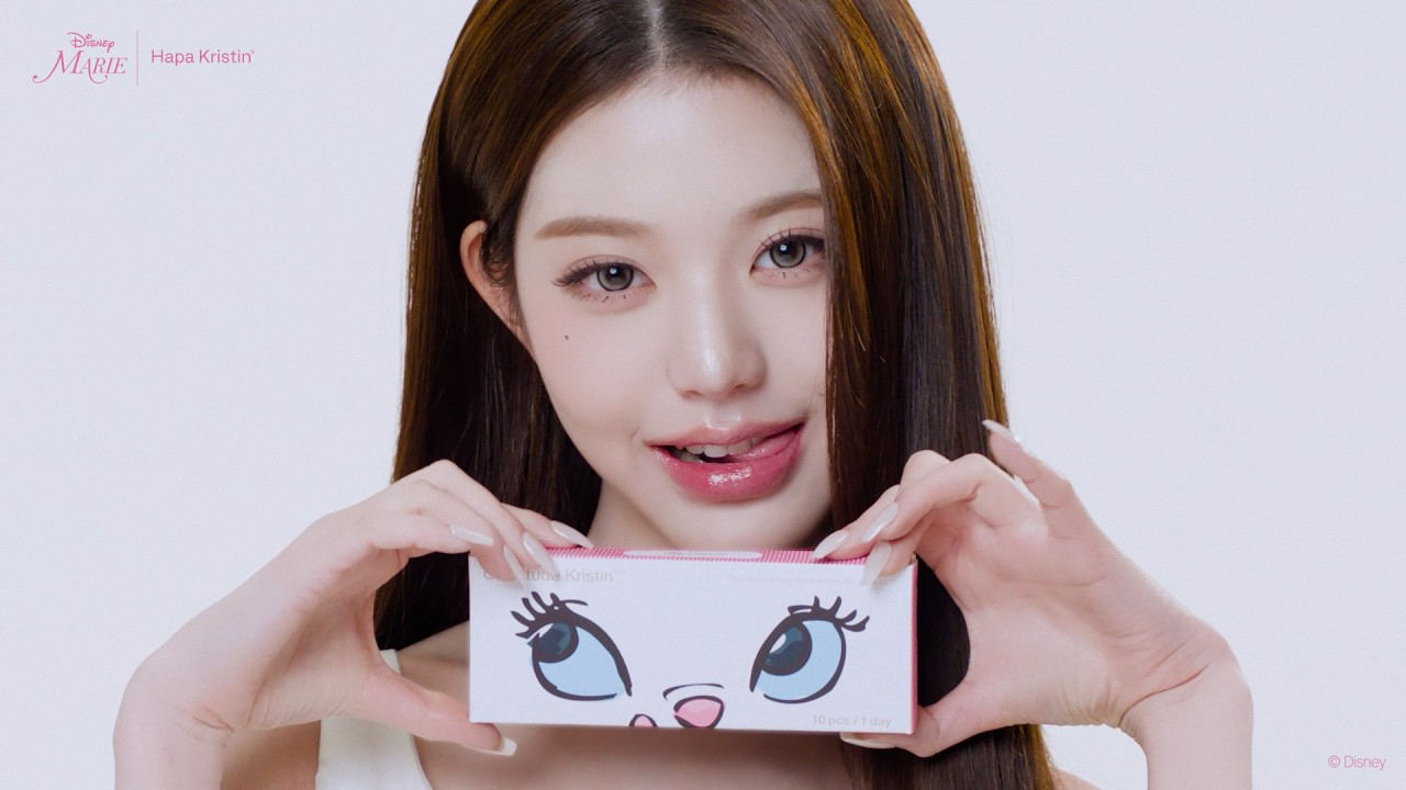 A moment captured by Jang Wonyoung (IVE)'s fan