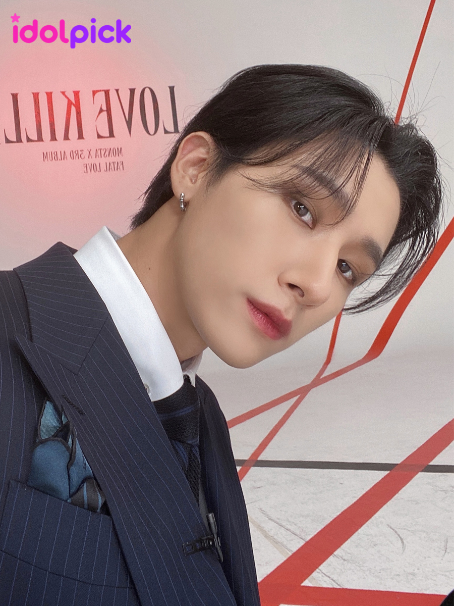 Behind-the-scenes cut of MONSTA X