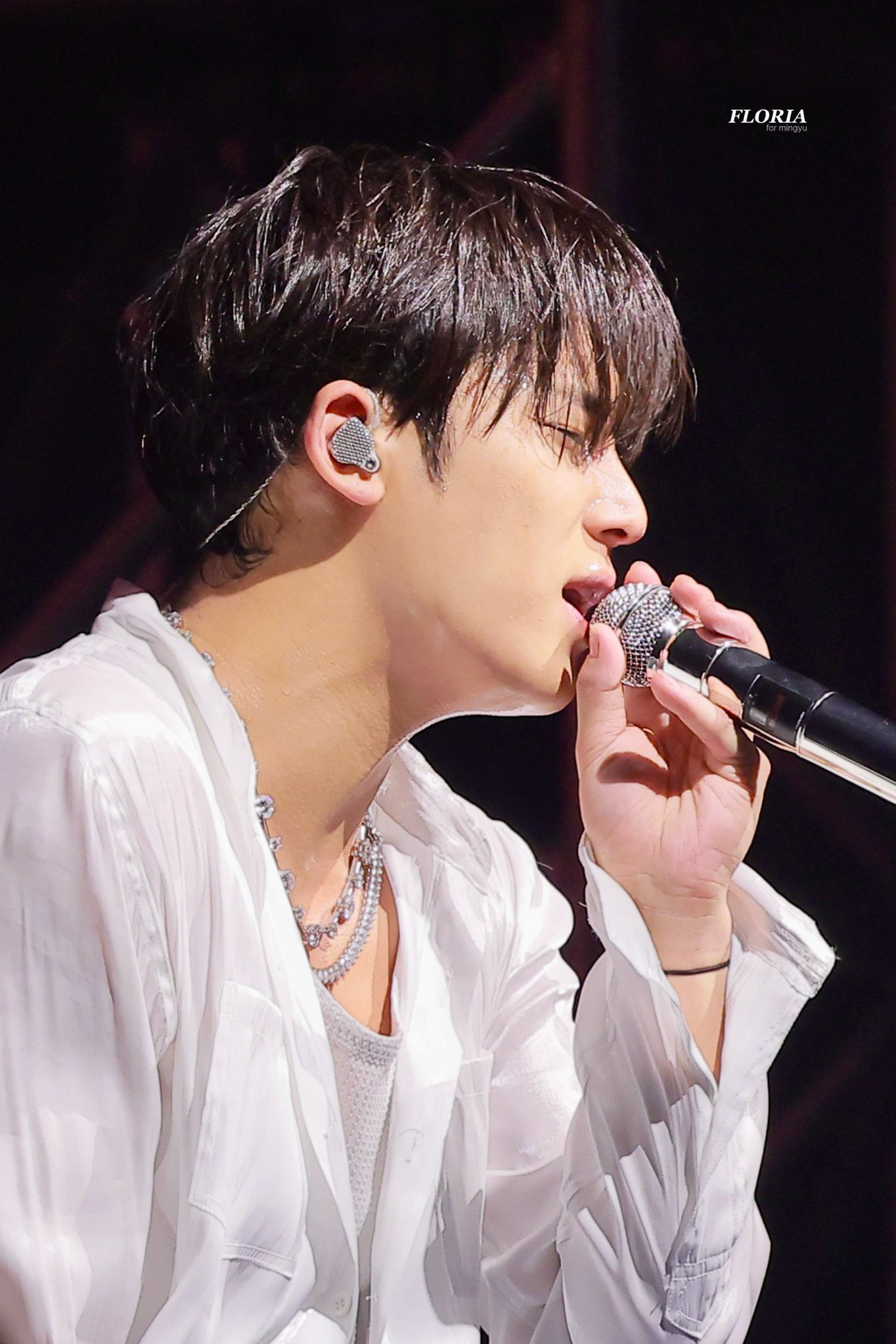 Behind-the-scenes cut of Mingyu (SEVENTEEN)