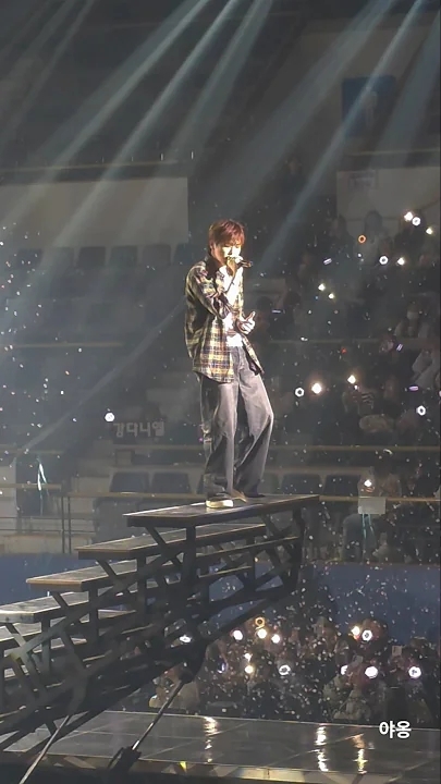 Fan-made special wallpaper for Kang Daniel