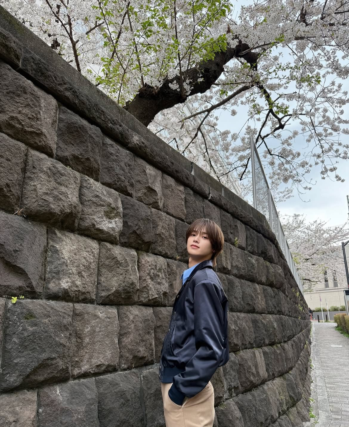 Potret di balik layar K (&TEAM)