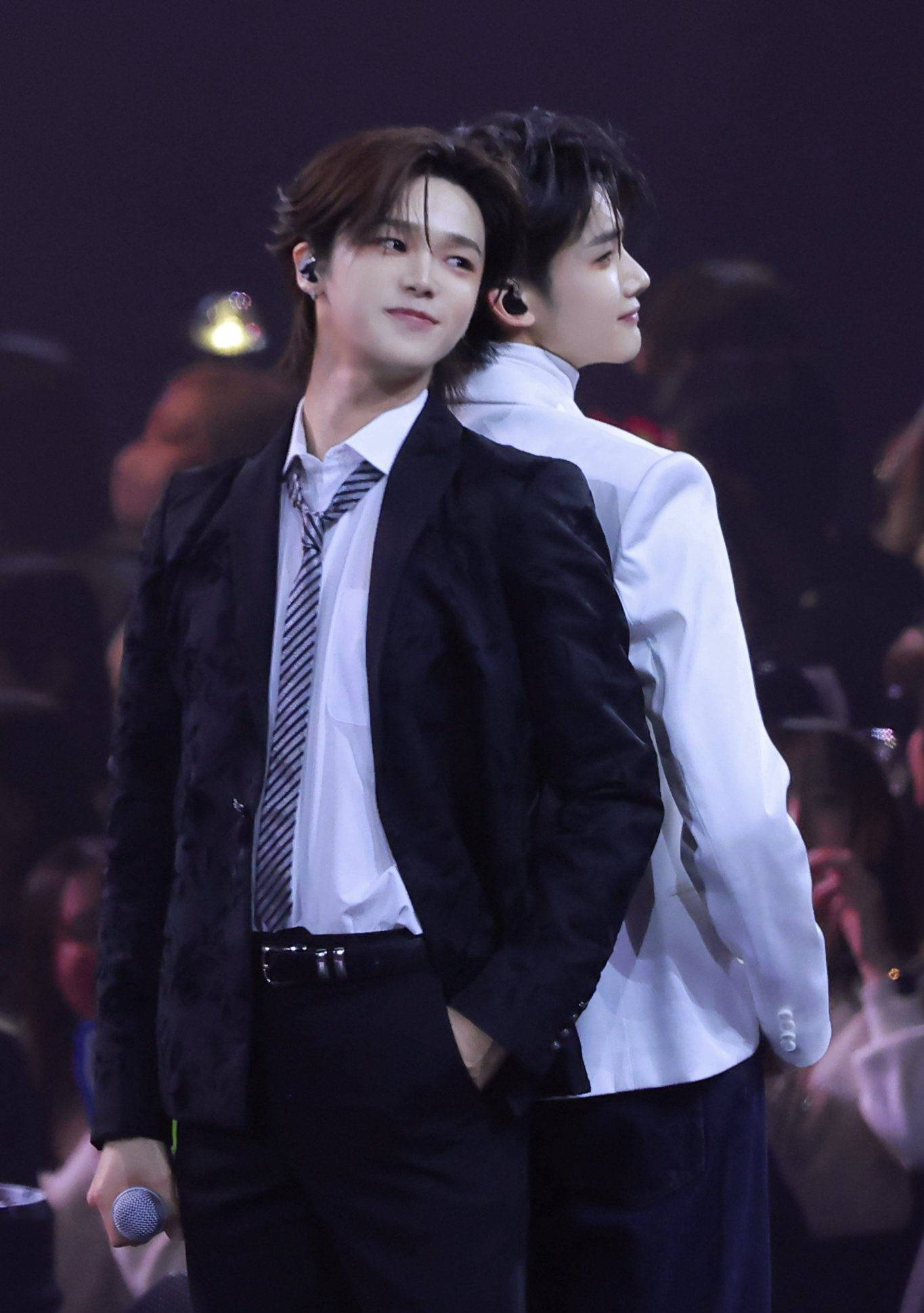 Foto terbaru K (&TEAM)