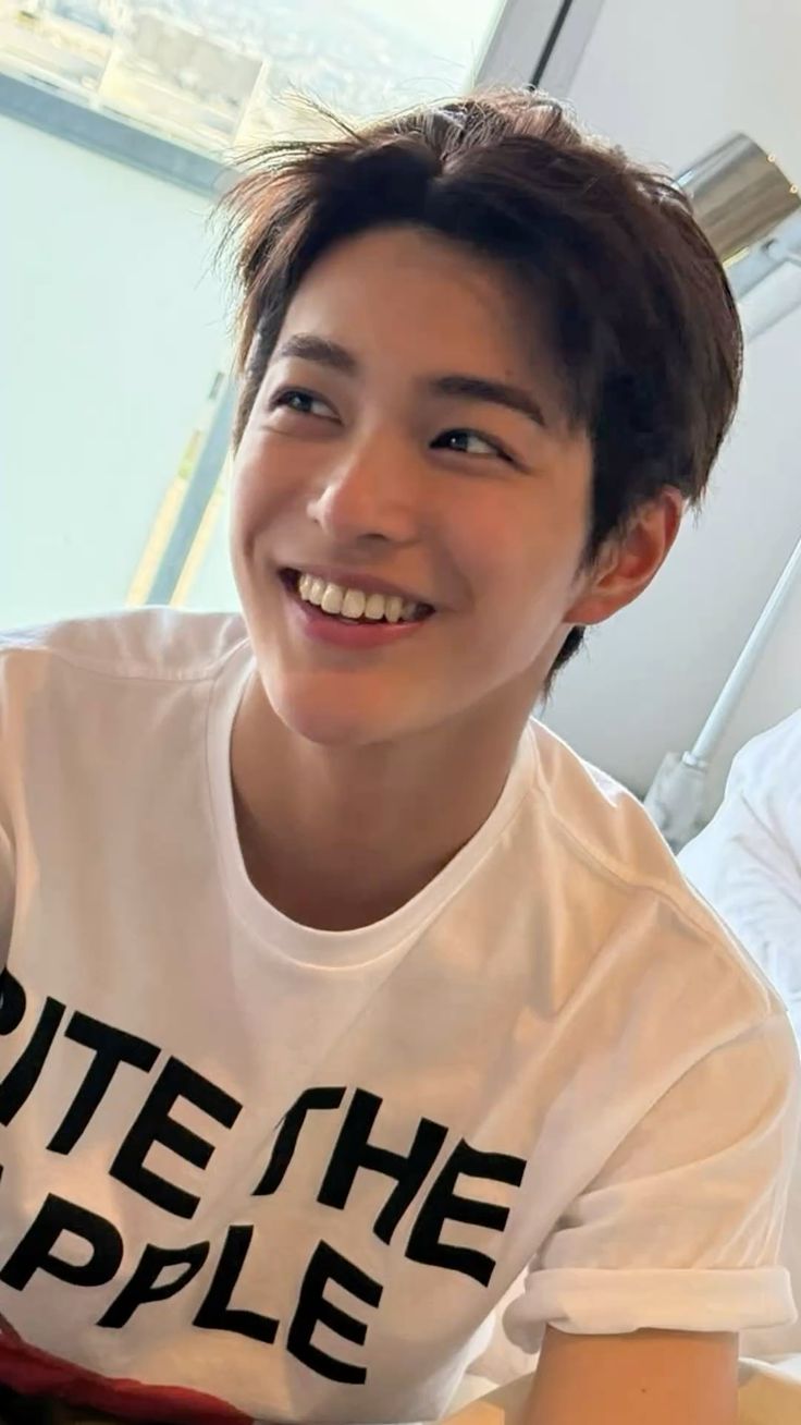 Fandom-recommended wallpaper image of CORTIS