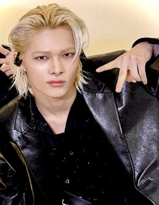 NI-KI (ENHYPEN)的最新照片