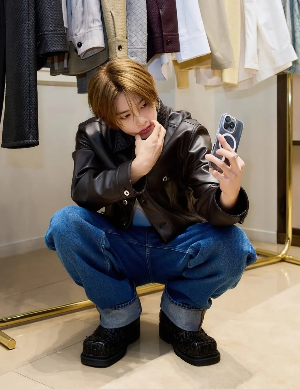 Behind-the-scenes cut of I.N (Stray Kids)