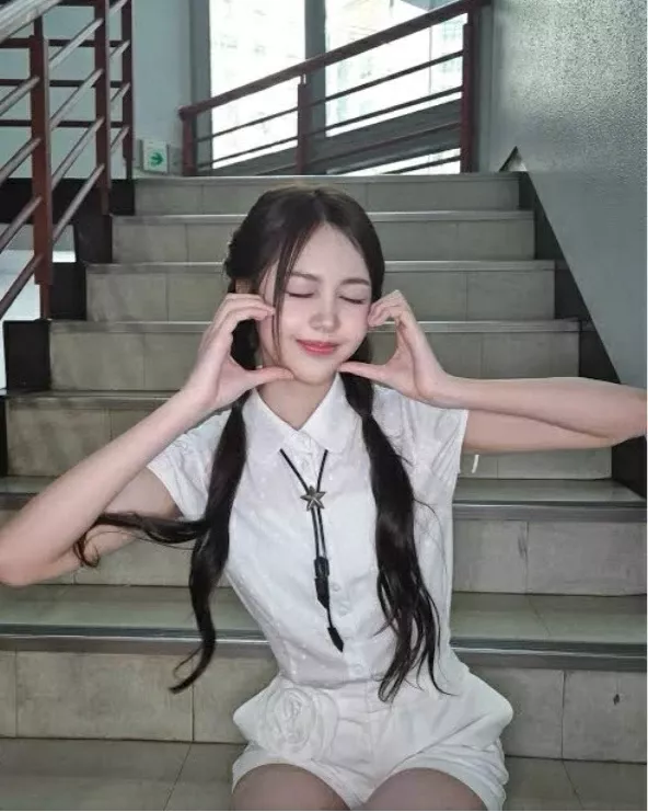 Potret di balik layar Carmen (Hearts2Hearts)