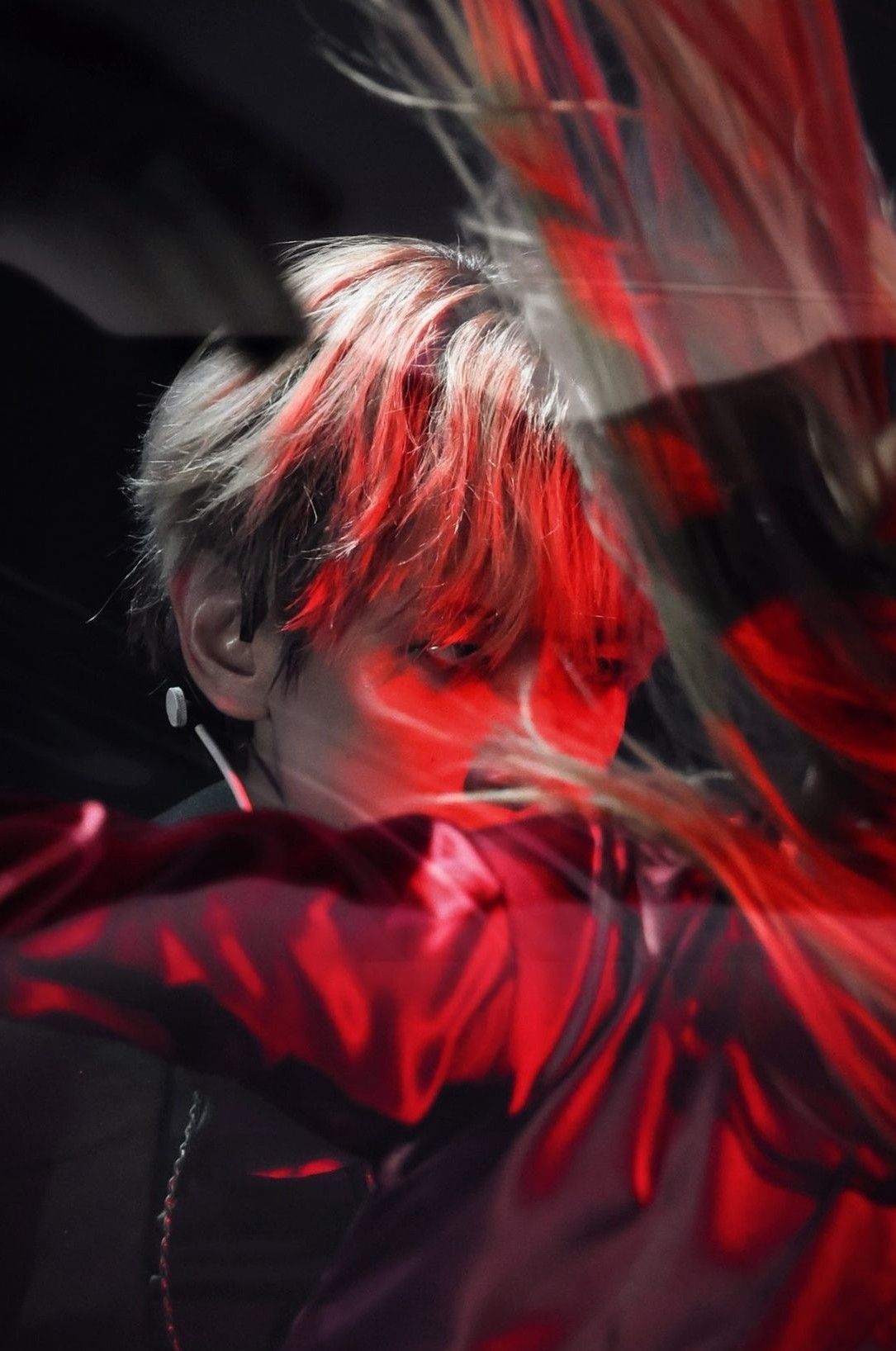 Behind-the-scenes cut of Baekhyun (EXO)