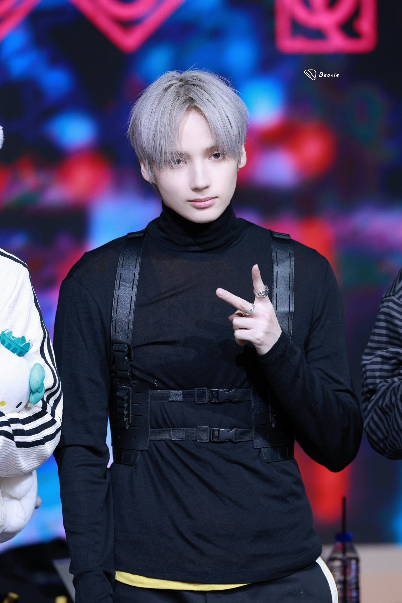 Behind-the-scenes cut of HueningKai (TOMORROW X TOGETHER)