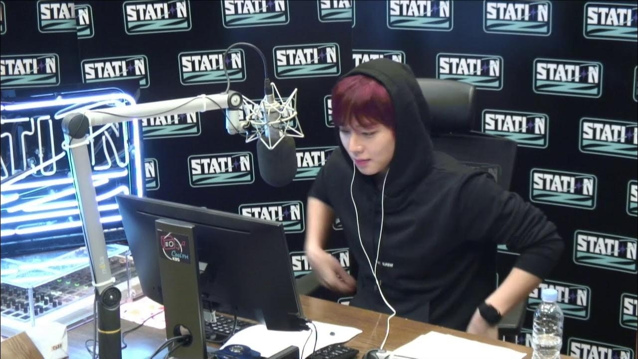 Behind-the-scenes cut of Park Jihoon