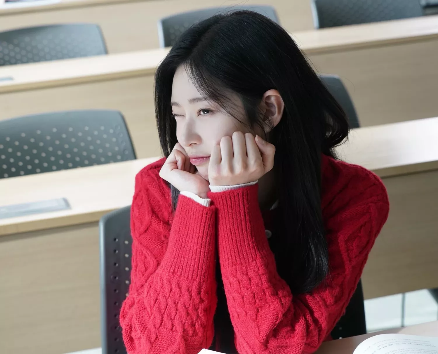 Recent activity shot of Kim Minju