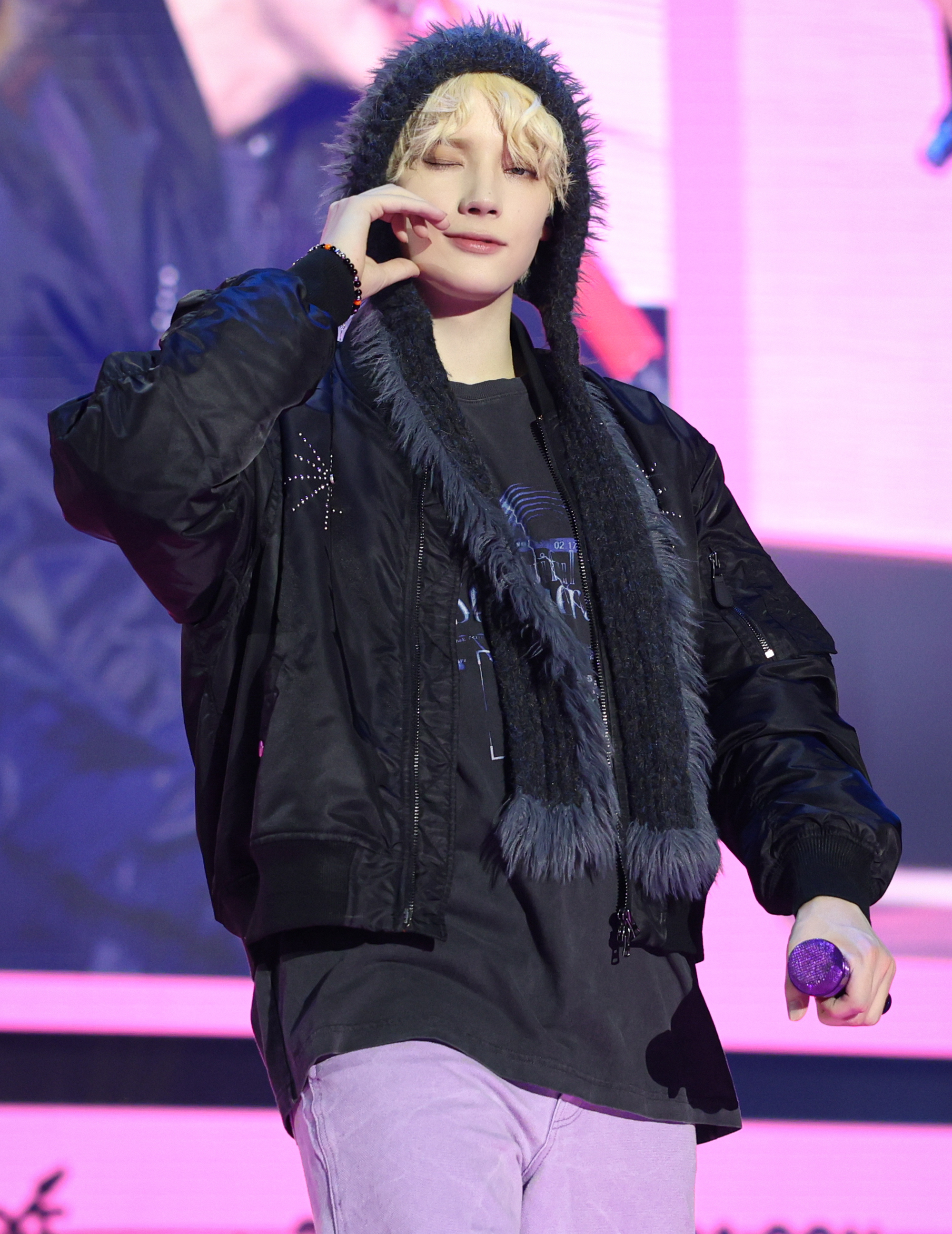 A moment captured by HueningKai (TOMORROW X TOGETHER)'s fan