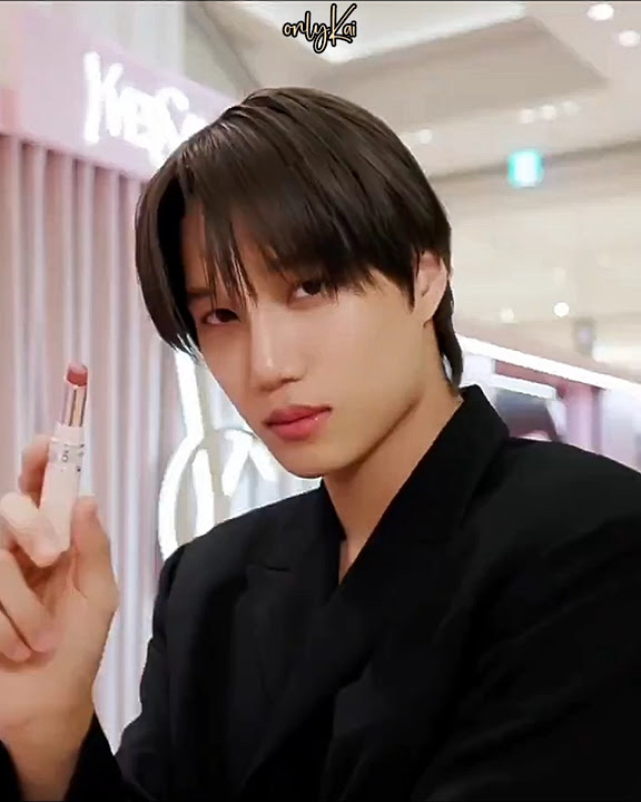 Potret di balik layar Kai (EXO)