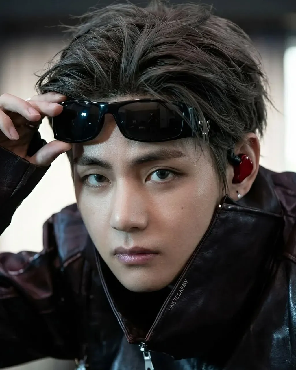 뷔 (방탄소년단)의 비하인드 컷