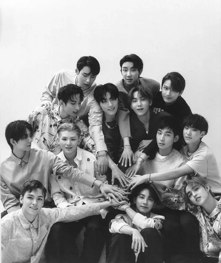 Foto aktivitas terbaru SEVENTEEN