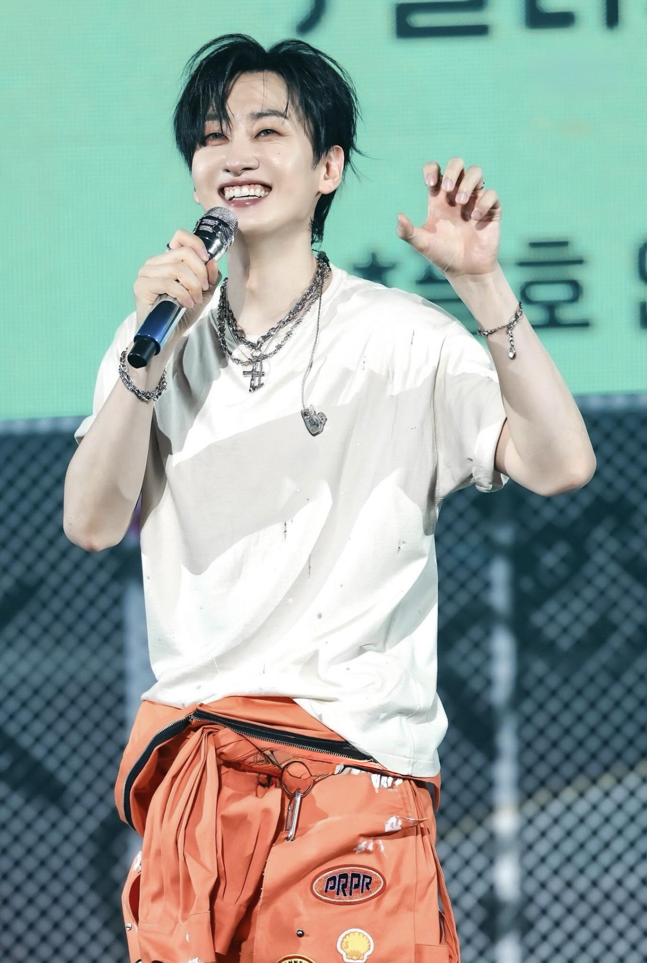 Recent activity shot of Eunhyuk (Super Junior)