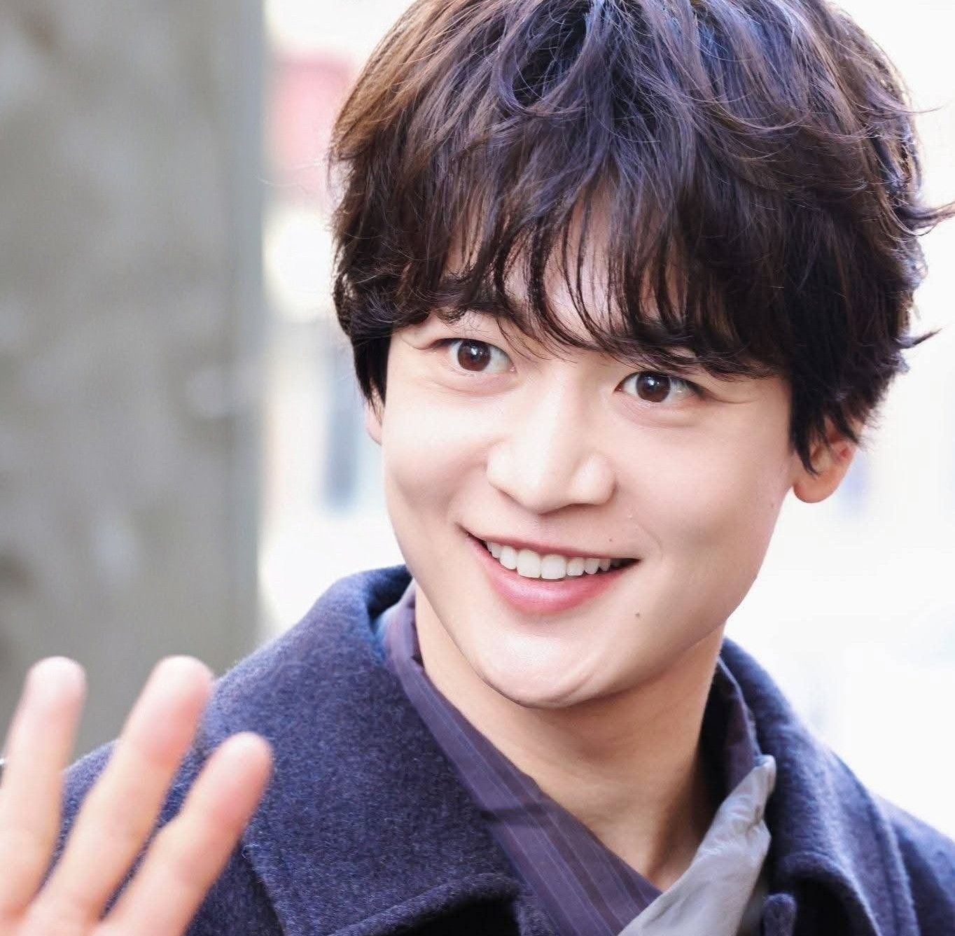 Behind-the-scenes cut of Minho (SHINee)