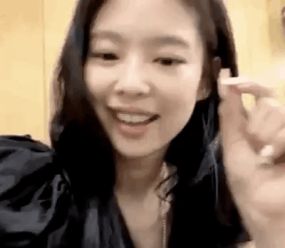 제니 (BLACKPINK) 최근 활동샷