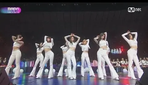 TWICE 최근 활동샷