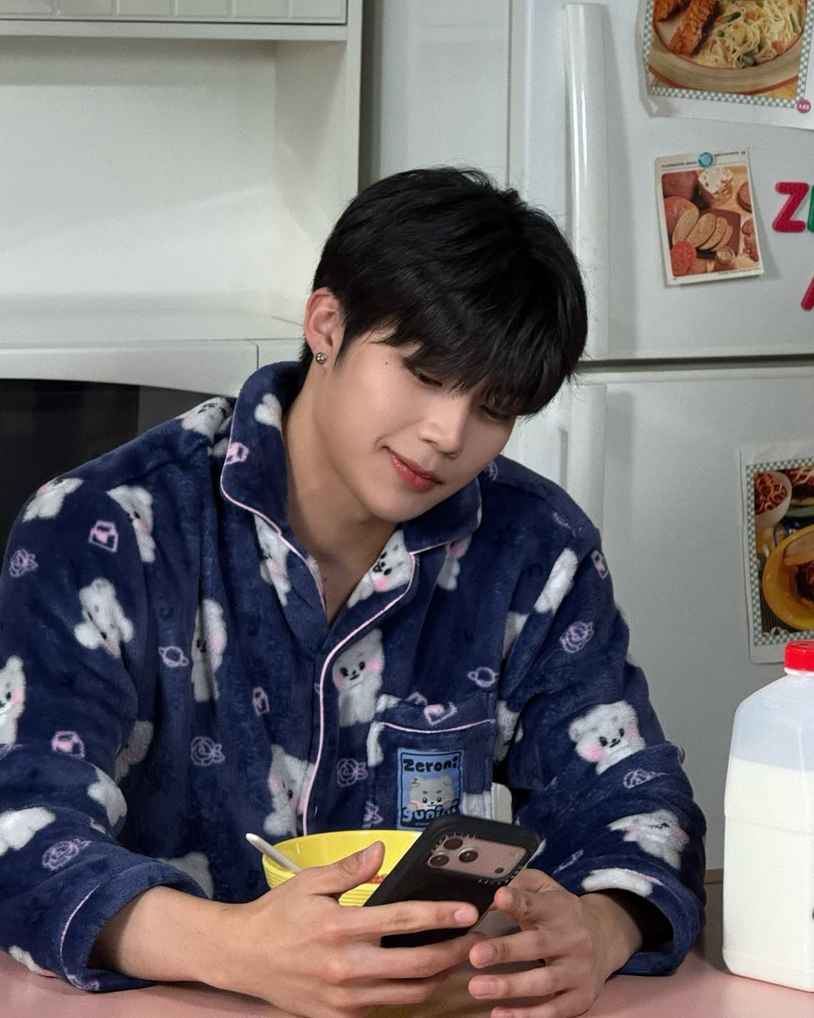 박건욱 (제로베이스원)의 최신 사진