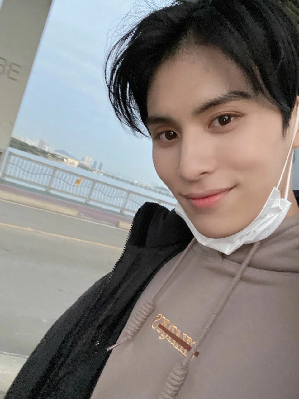 Latest photo of Taeyang (SF9)