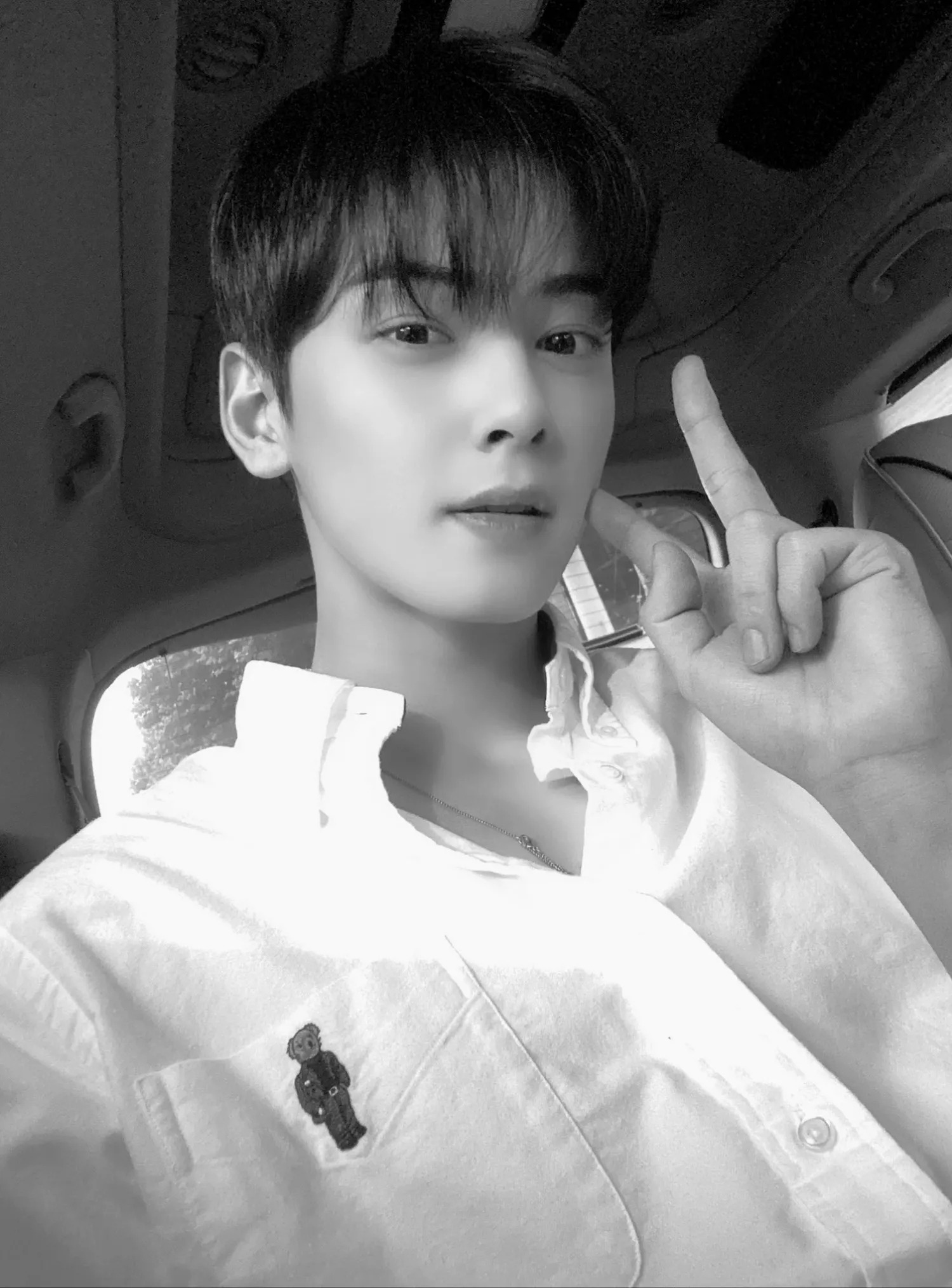 A moment captured by Eunwoo (ASTRO)'s fan
