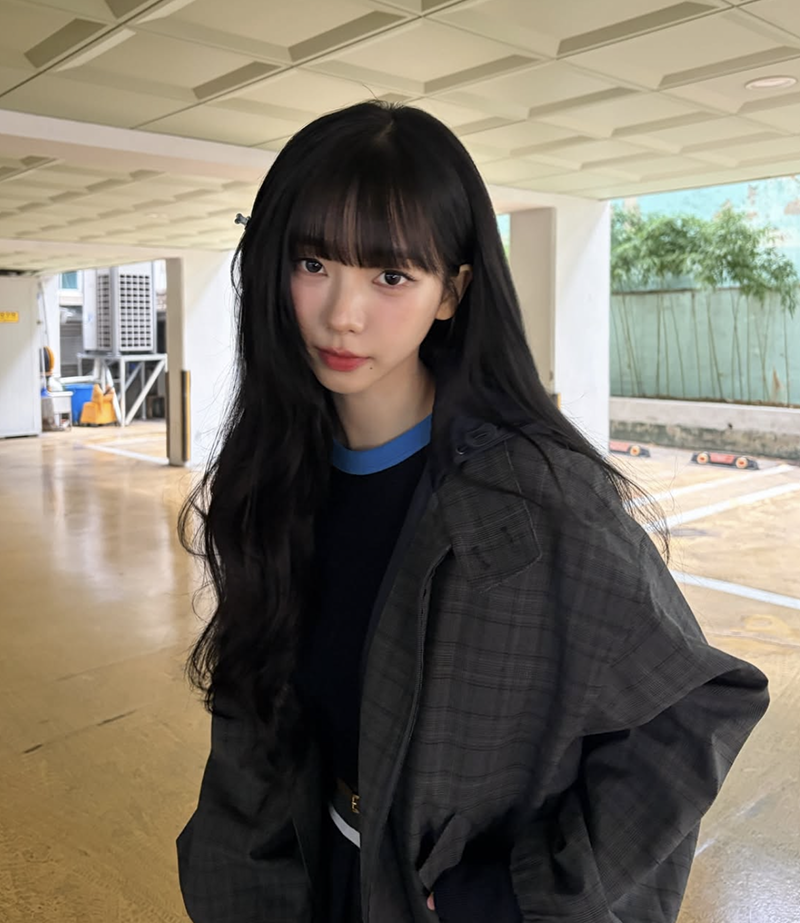 Recent activity shot of Karina (aespa)