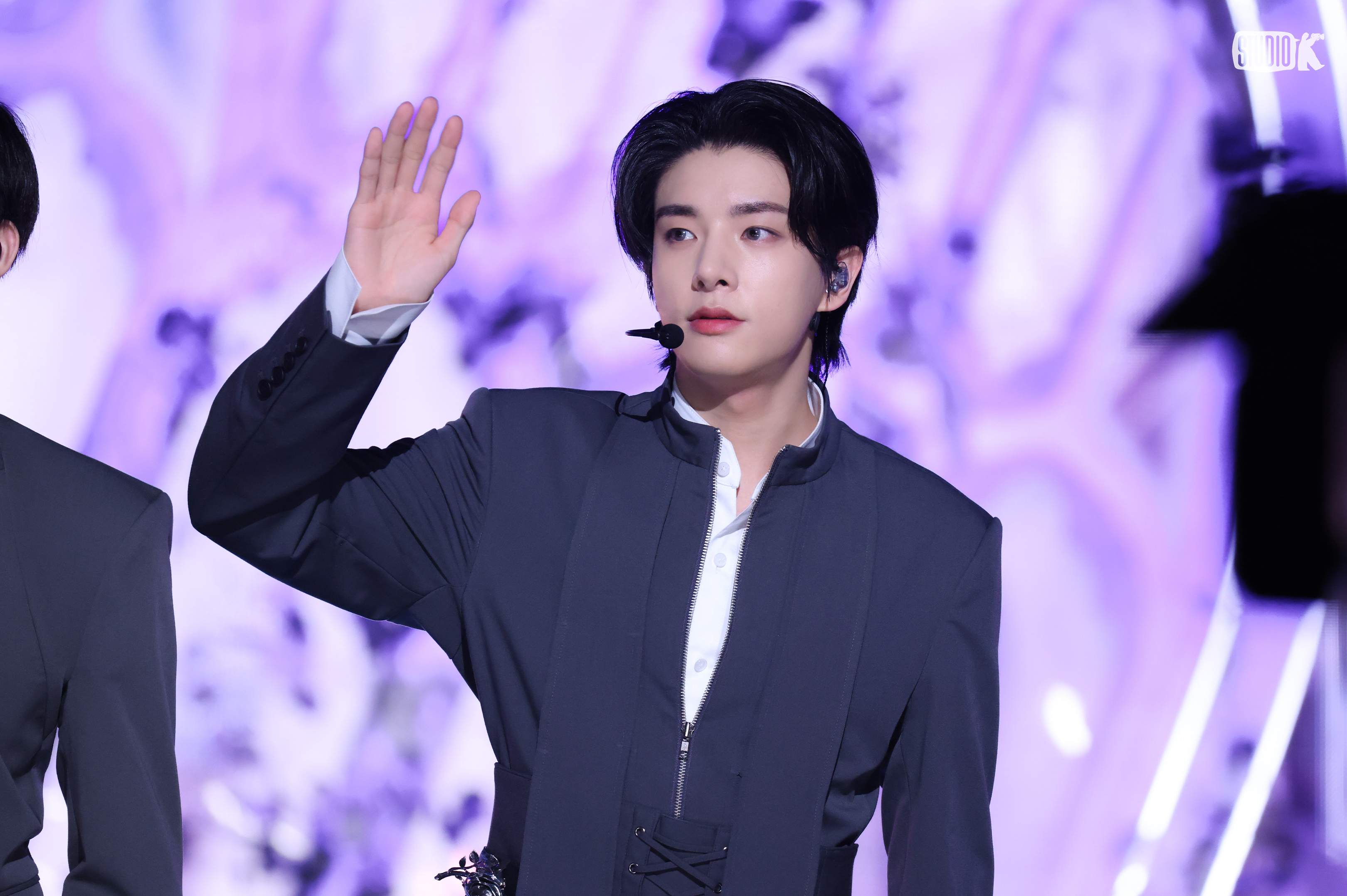 Behind-the-scenes cut of Jake (ENHYPEN)