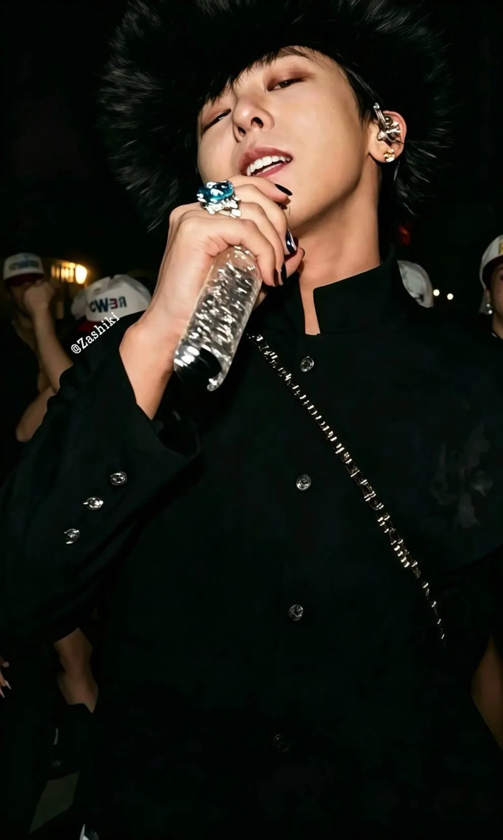Fandom-recommended wallpaper image of G-DRAGON (BIGBANG)