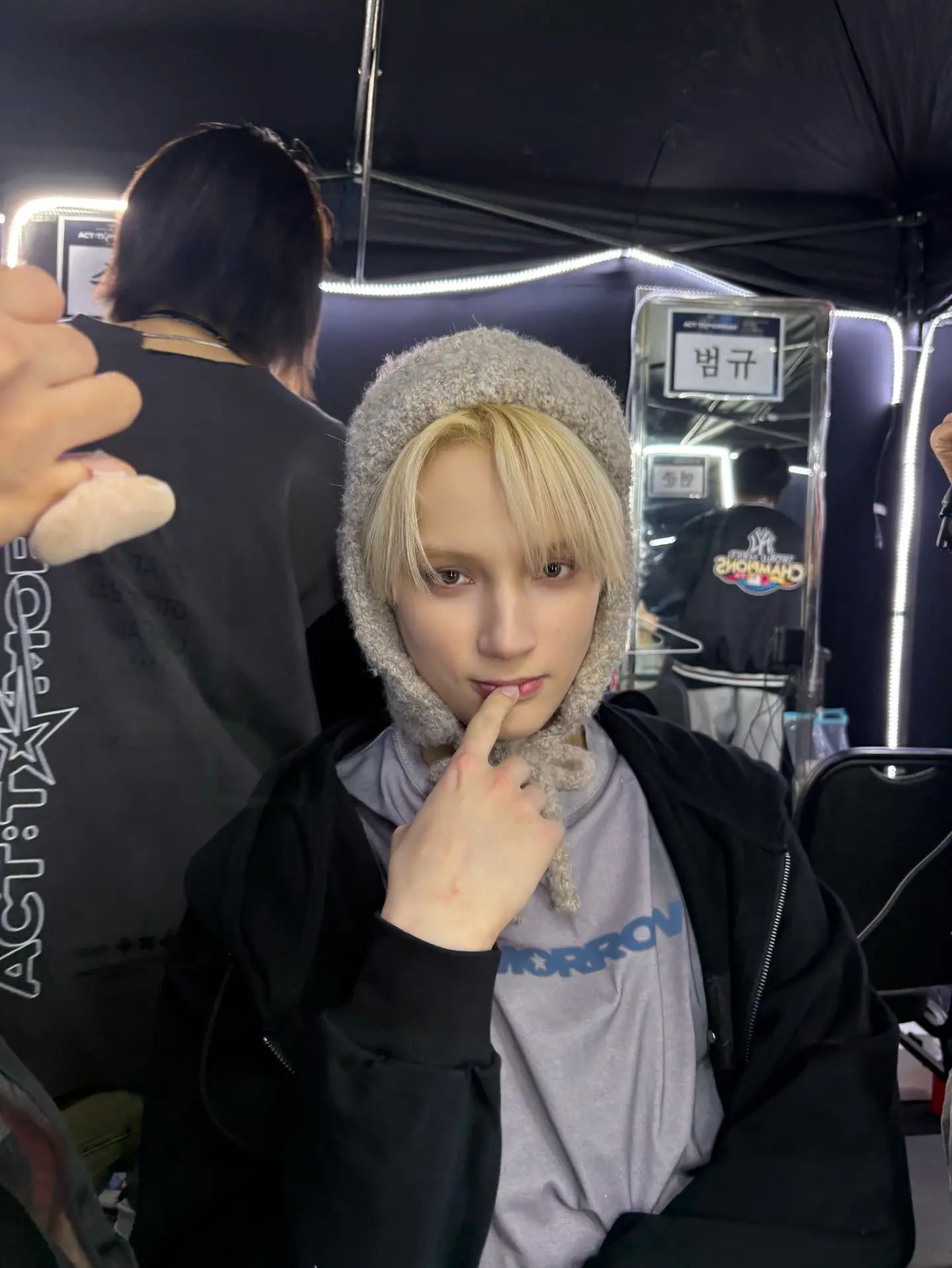 Behind-the-scenes cut of HueningKai (TOMORROW X TOGETHER)